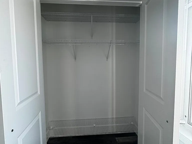 585 ESSEX STREET — Photo 61