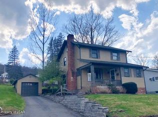 128 Perrin Ave, Shavertown, PA 18708