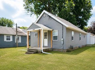 1820 W 9th St, Dixon, IL 61021