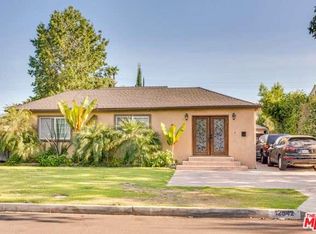 12542 Hatteras St, Valley Village, CA 91607