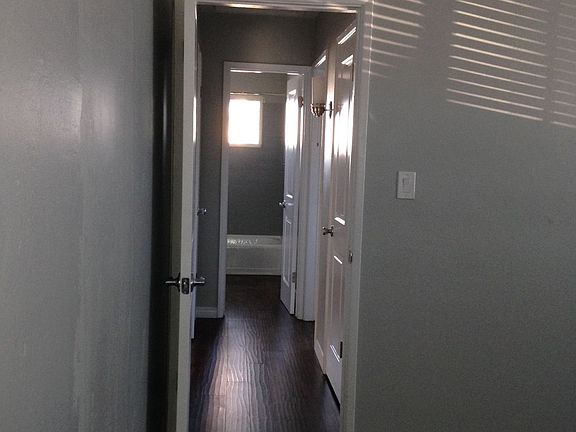 3rd image of 4110 32nd St
