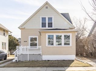 1829 Holmes Ave, Racine, WI 53403