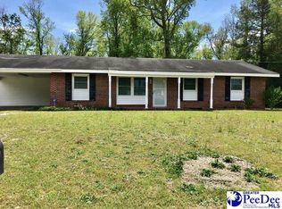 600 Elizabeth Ln, Dillon, SC 29536