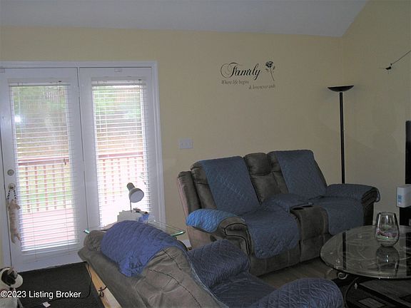 3rd image of 4410 Baygarden Ct