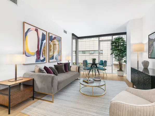 50 Franklin Street image 1 of 6