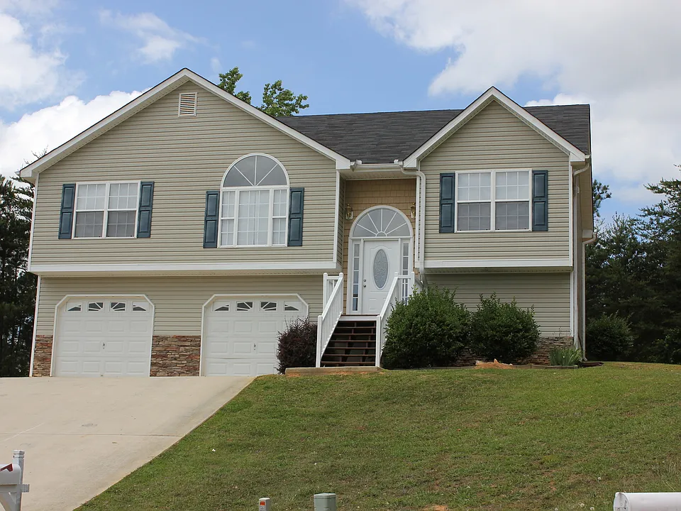 52 Fieldstone Ct