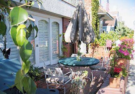 2nd image of 209 Pearl Ave
