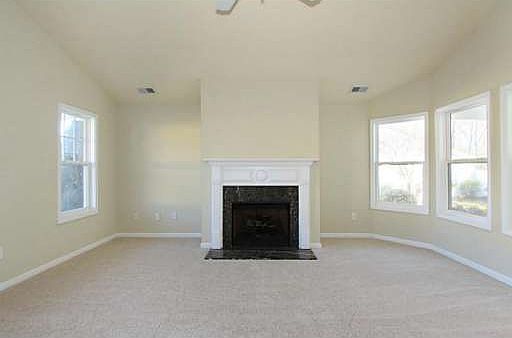 3rd image of 504 Arden Close