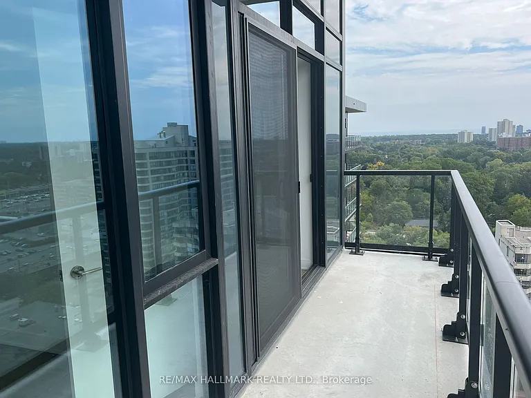 86 Dundas St E #1701 — Photo 23