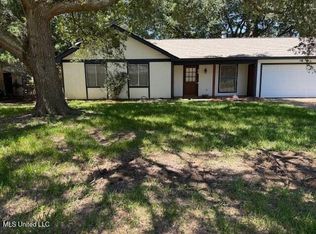 103 Twin Oaks Dr, Madison, MS 39110