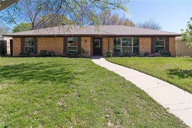 1st image of 2108 Trailridge Dr