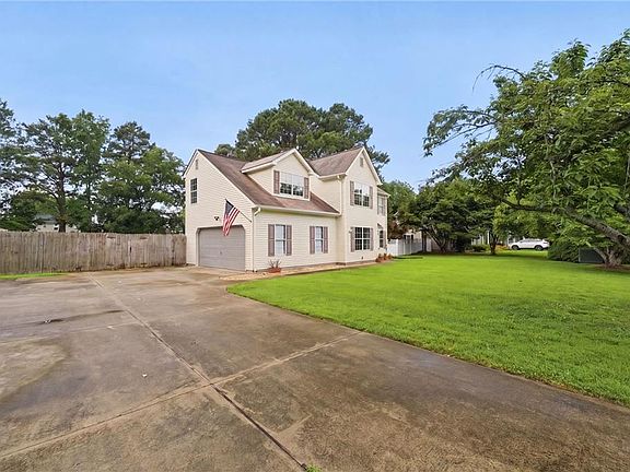 2nd image of 6742 Amanda Ct
