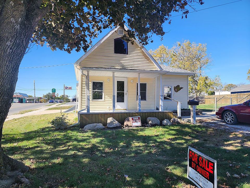 1st image of 330 S Park St