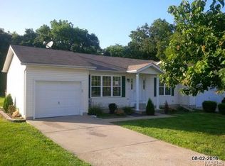 135 Rock Island Dr, Union, MO 63084