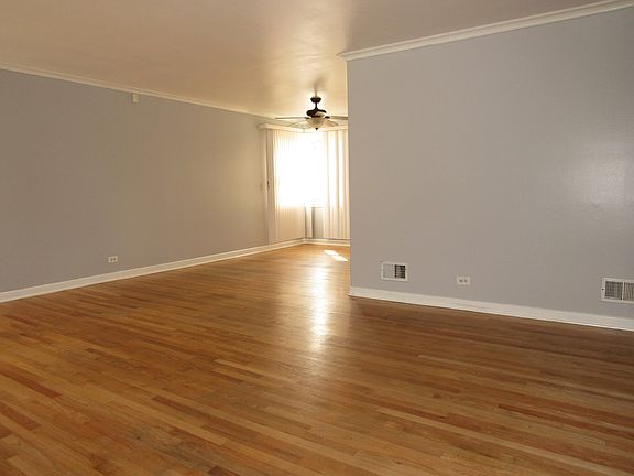 4th image of 1806 Hull Ave