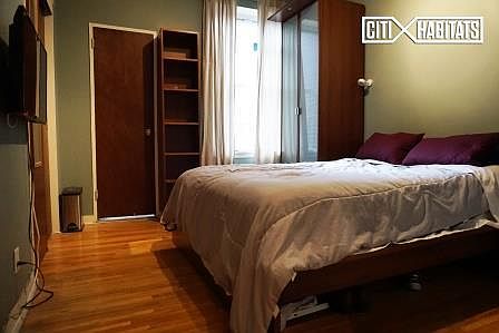 2nd image of 521 E 88th St APT 2D