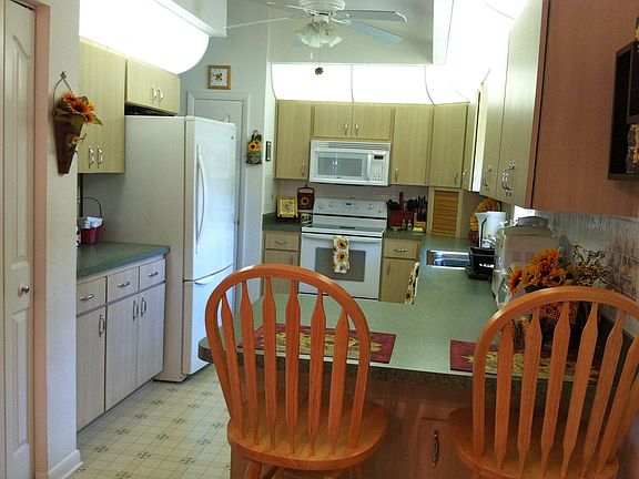 dome lights in kitchen