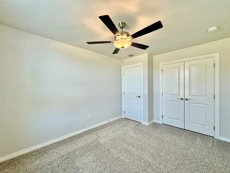 16220 Marsha Dr — Photo 20