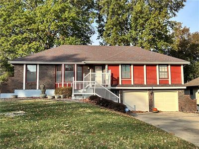 7820 Westridge Rd, Raytown, MO, 64138