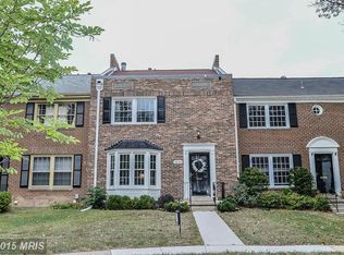 8344 Wickham Rd, Springfield, VA 22152