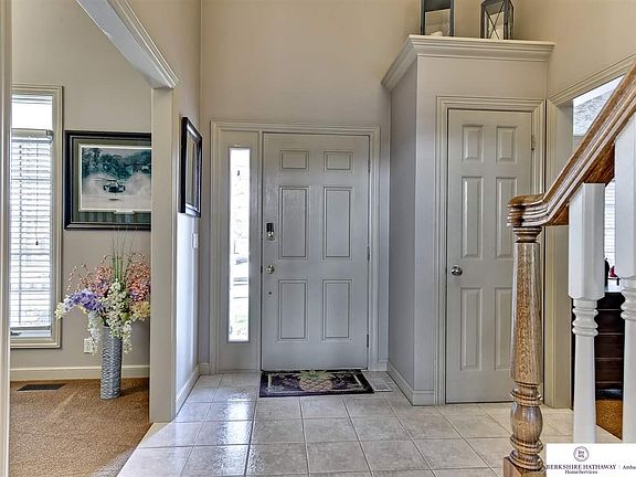 3rd image of 10315 Spyglass Dr