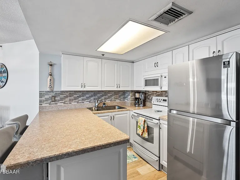 3023 S Atlantic Ave #702 — Photo 10