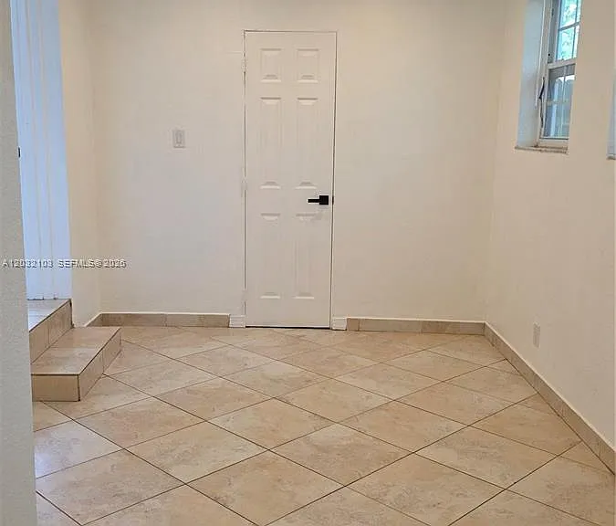 313 SW 2nd Ter — Photo 25