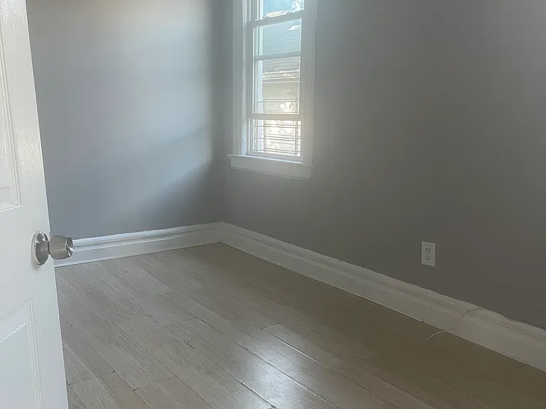 65 Chadwick Ave #3L — Photo 6