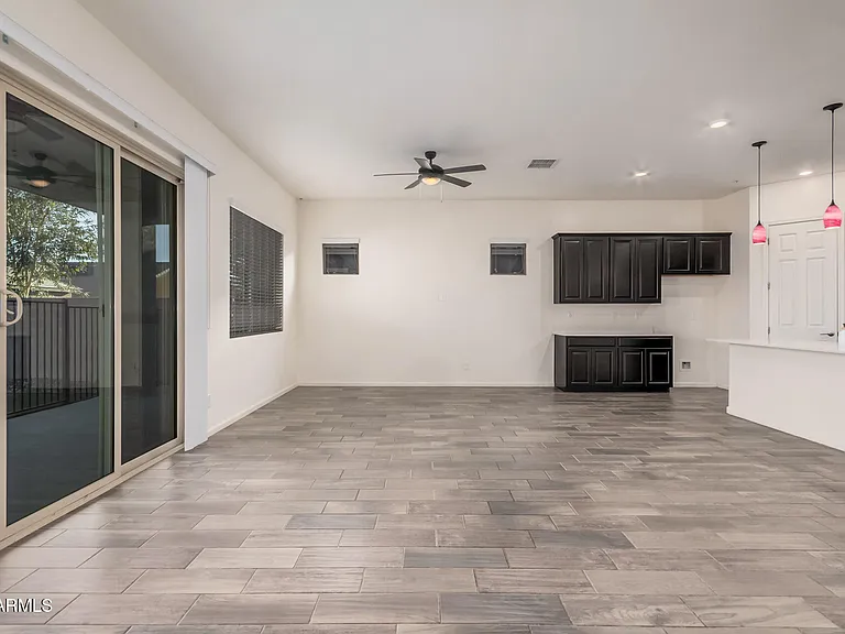 21255 W Ashland Ave — Photo 19