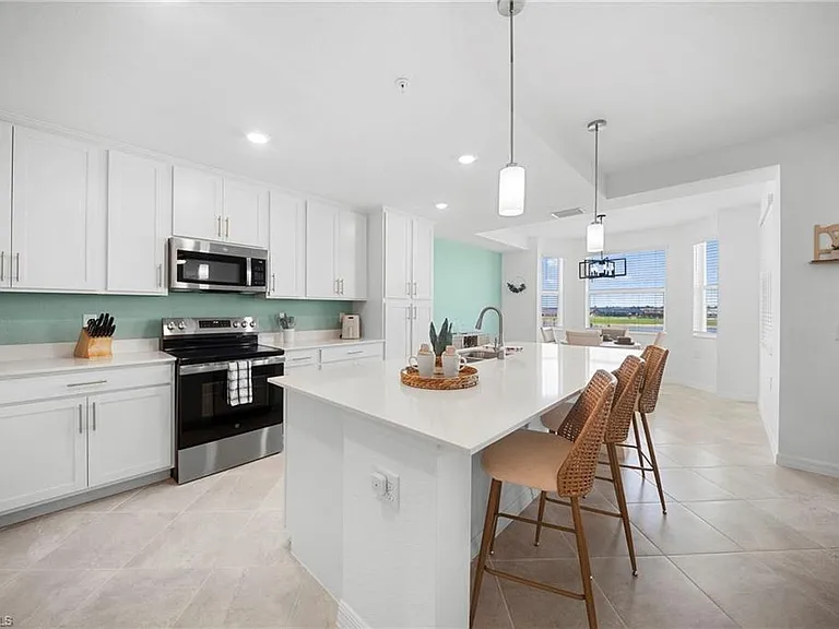 15345 Green Acres Ave #2136 — Photo 5