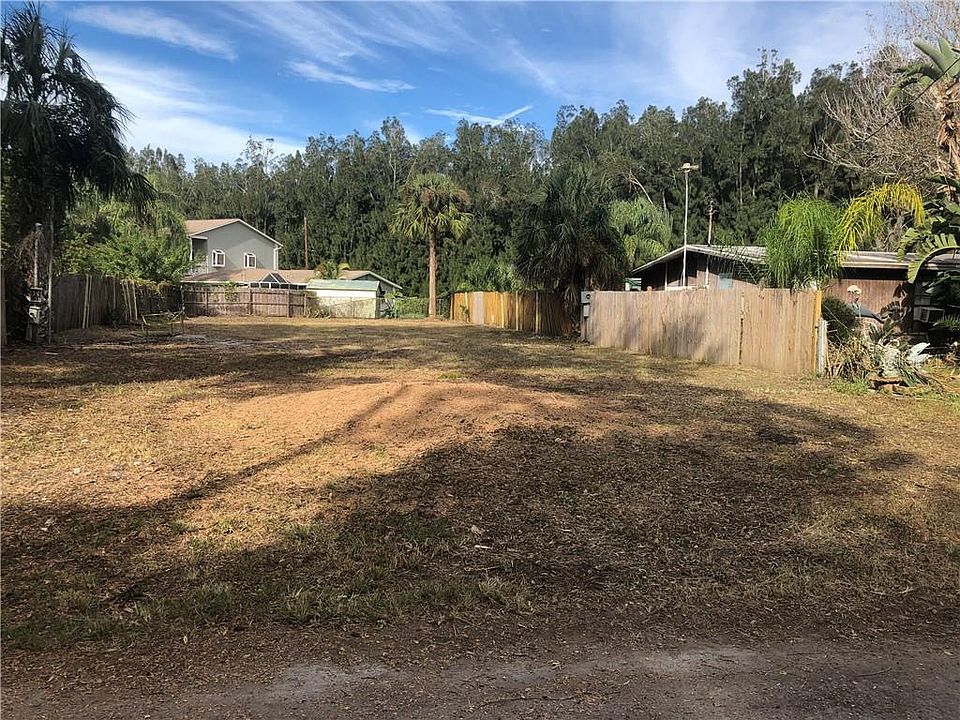 2nd image of 5019 South Rd