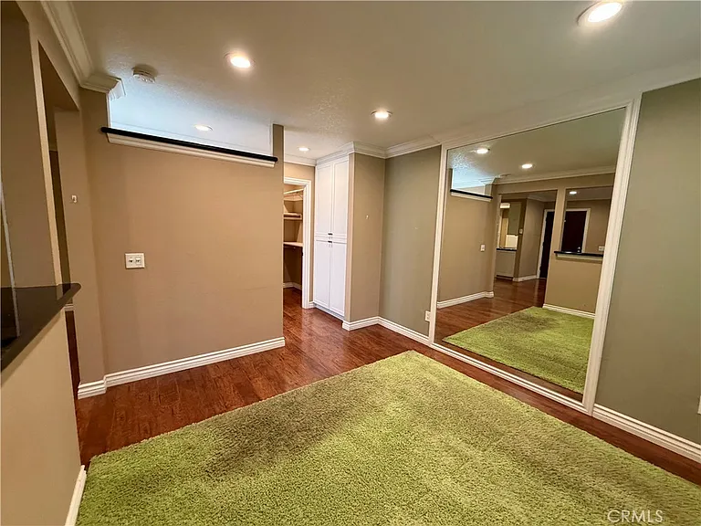 960 E Bonita Ave #3 — Photo 7