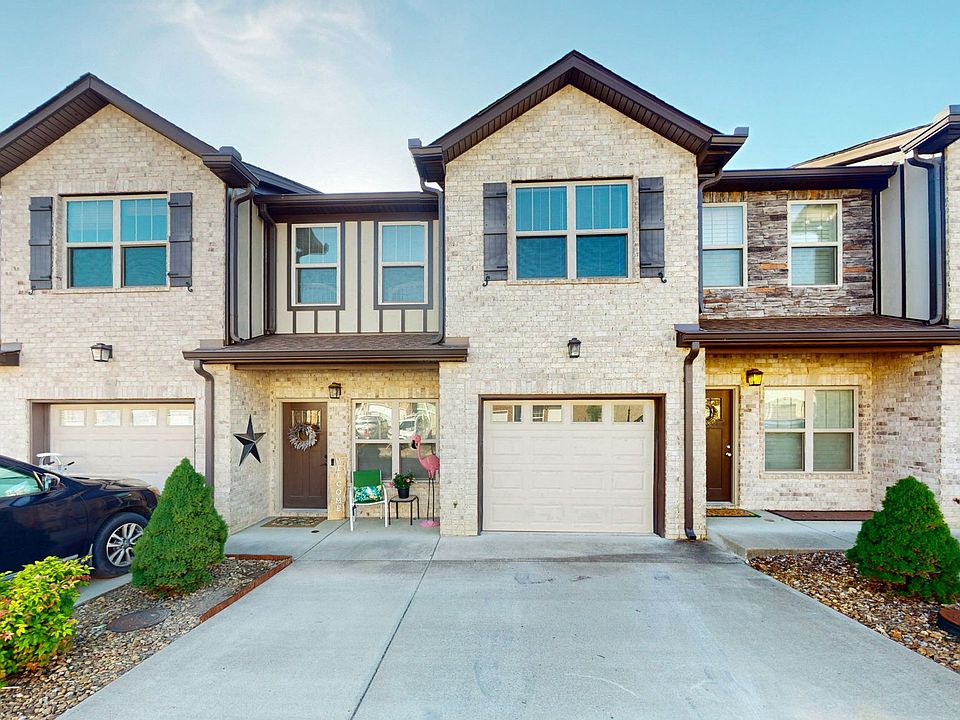 1st image of 1401 Villa Cir