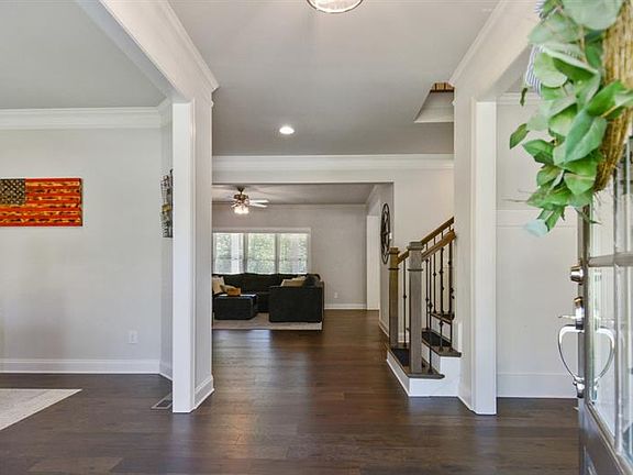 4th image of 4004 Winding Woods Ct