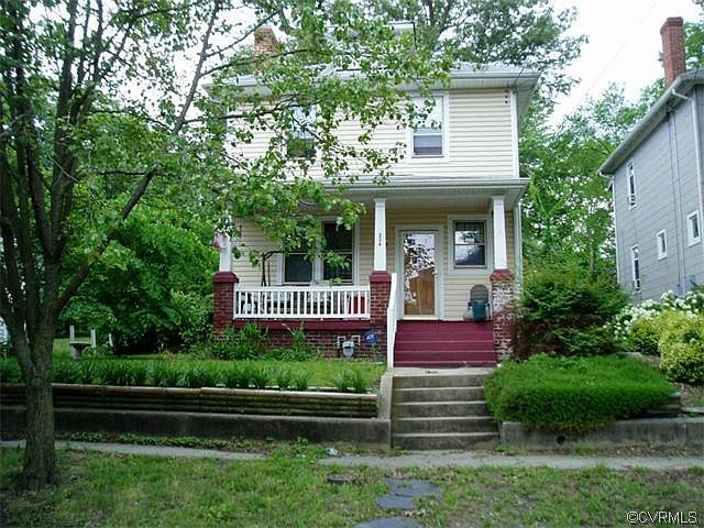 1st image of 224 W 30th St