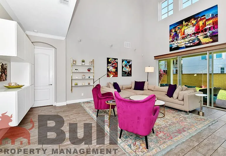 8233 Canetti St — Photo 9