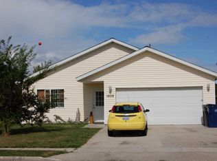 1606 Hemlock Ct, Sandpoint, ID 83864