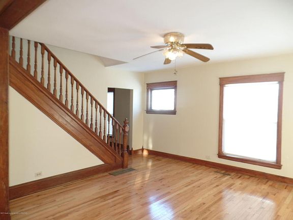 5th image of 710 Georgia St