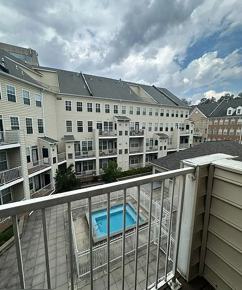 2664 Manhattan Pl #306 — Photo 1
