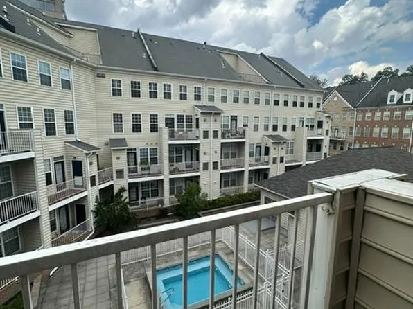 2664 Manhattan Pl Suite 306, Vienna, VA 22180