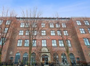 363 Sorauren Ave #405, Toronto, ON M6R3C1