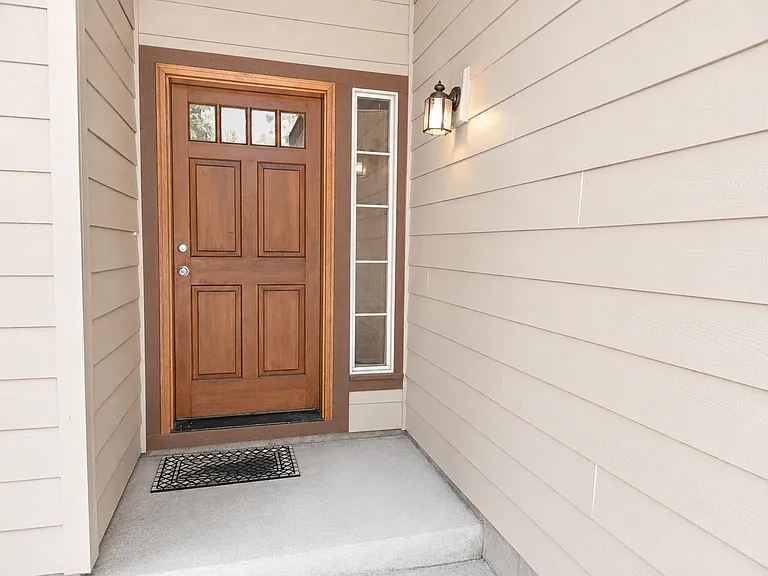 61167 Brosterhous Rd — Photo 2