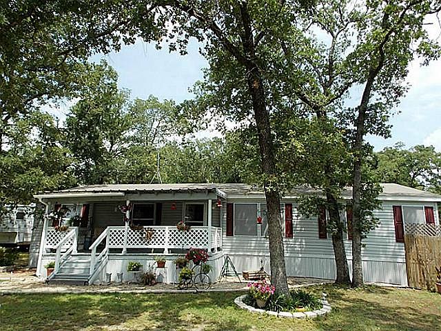 1st image of 313 Black Oak Dr