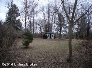 739 Greenridge Ln, Louisville, KY 40207