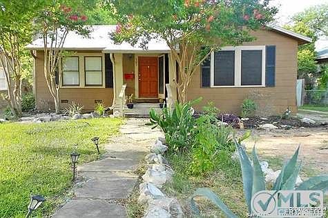 3rd image of 107 Thorain Blvd