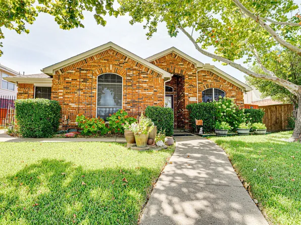 2526 Crosscreek Ln, Mesquite, TX 75181