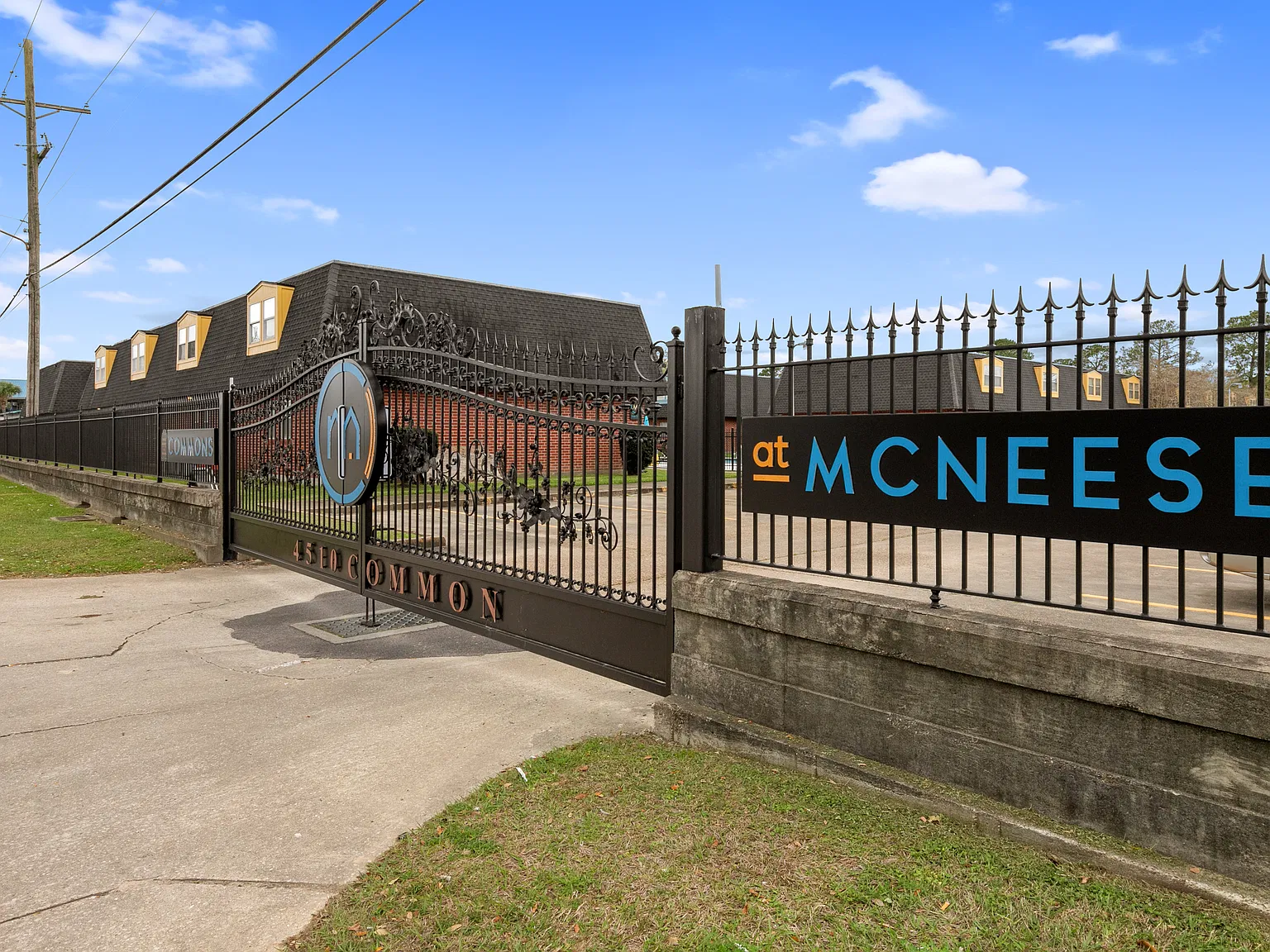 Commons @ McNeese — Photo 1