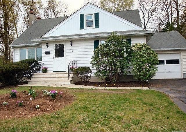 1st image of 156 Pine St