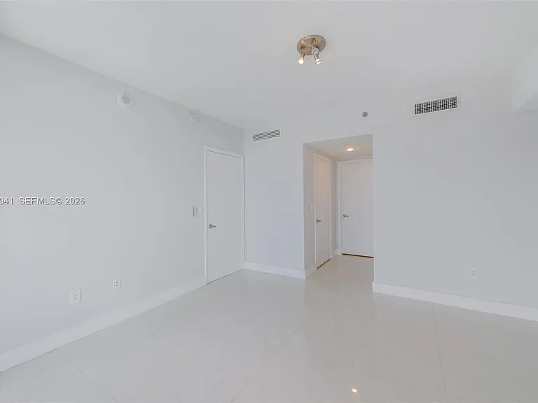 495 Brickell Ave #5205 — Photo 16