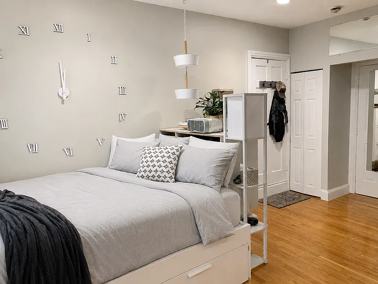 42 W Newton St #B3 — Photo 6